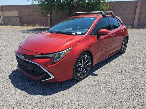 Paprika Metallic 2019 Toyota Corolla Hatchback XSE