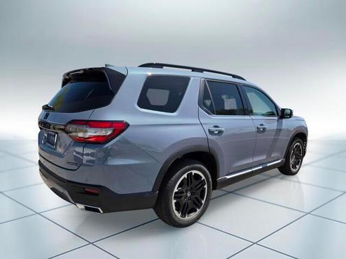 Sonic Gray Pearl 2026 Honda Pilot Touring S
