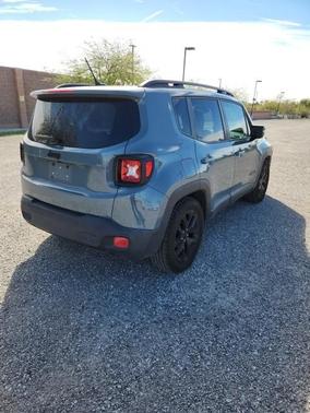 2017 Jeep Renegade Altitude