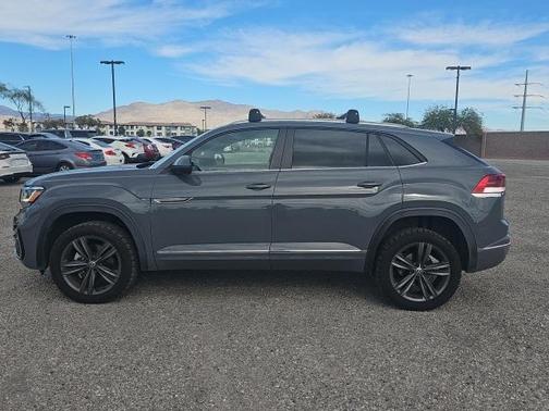 2021 Volkswagen Atlas Cross Sport 3.6L V6 SE w/Technology R-Line