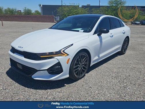 Glacial White Pearl 2024 Kia K5 GT