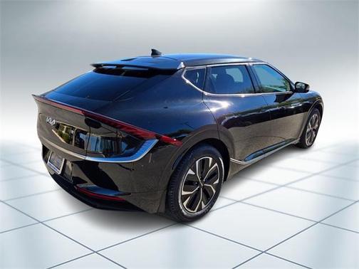 2022 Kia EV6 Wind