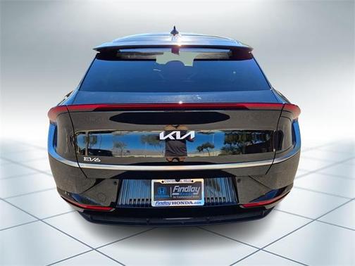 2022 Kia EV6 Wind