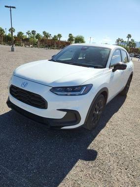 Platinum White Pearl 2023 Honda HR-V Sport