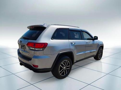 Billet Silver Metallic Clearcoat 2018 Jeep Grand Cherokee Trailhawk