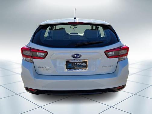 2022 Subaru Impreza Base