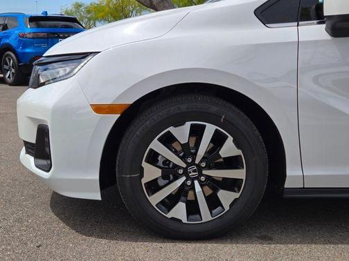 Platinum White Pearl 2026 Honda Odyssey EX-L