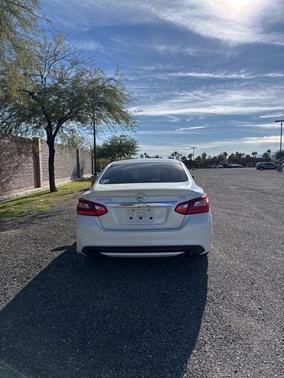 2016 Nissan Altima 2.5 SR