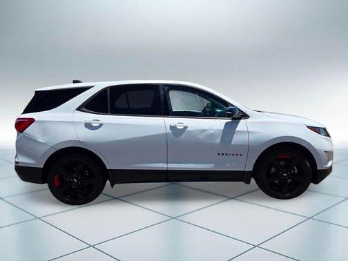 Summit White 2019 Chevrolet Equinox 2LT