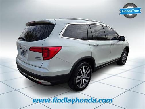 2017 Honda Pilot Touring