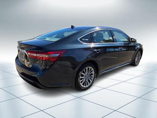 2017 Toyota Avalon Hybrid Limited