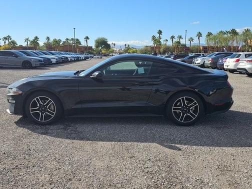 2021 Ford Mustang EcoBoost