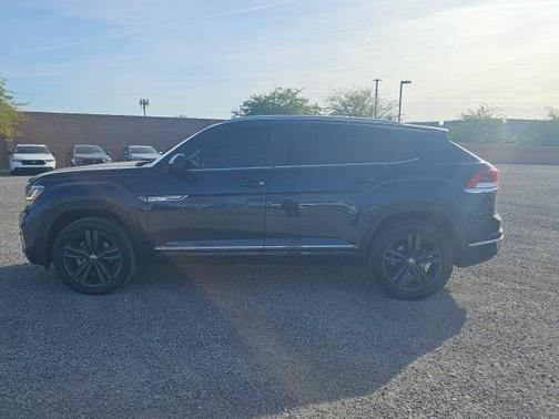 2021 Volkswagen Atlas Cross Sport 3.6L V6 SE w/Technology R-Line