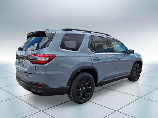 Sonic Gray Pearl 2026 Honda Pilot Black Edition