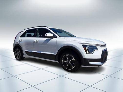 2023 Kia Niro EX