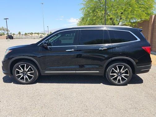 Crystal Black Pearl 2019 Honda Pilot Elite