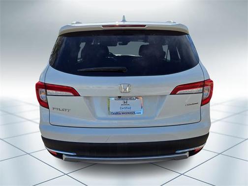 2020 Honda Pilot Touring 8-Passenger