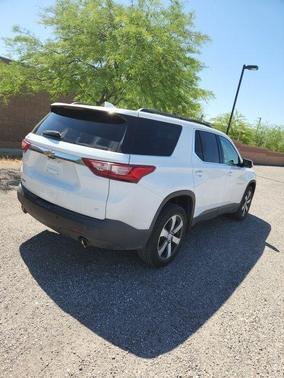 Summit White 2021 Chevrolet Traverse LT Leather