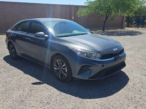 Gravity Gray 2023 Kia Forte LXS