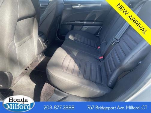 2017 Ford Fusion Hybrid SE