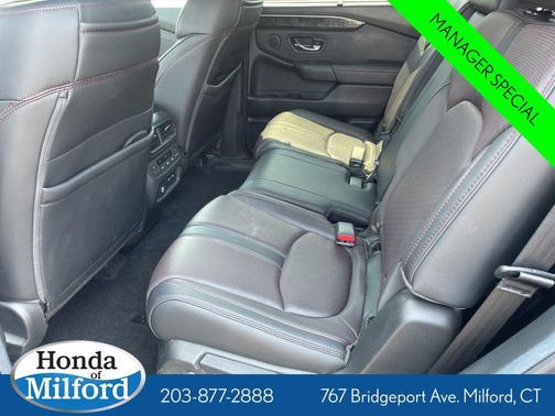 2025 Honda Pilot Black Edition