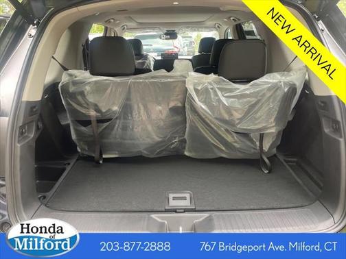 2025 Honda Pilot Touring 8-Passenger