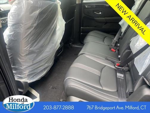 2025 Honda Pilot Touring 8-Passenger