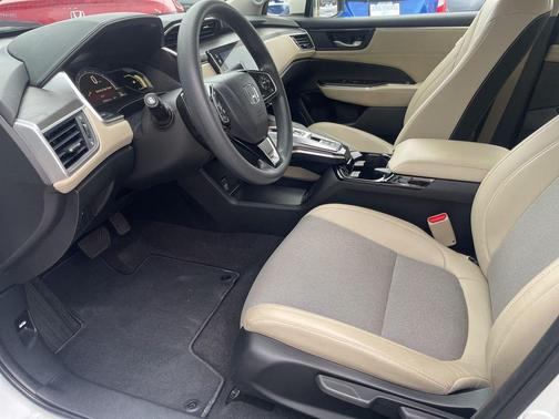 2021 Honda Clarity Plug-In Hybrid Base