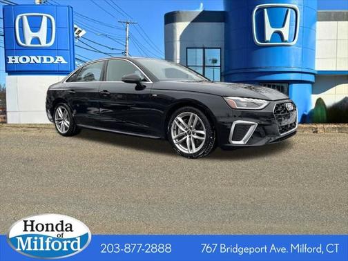 2024 Audi A4 45 S line Premium Plus