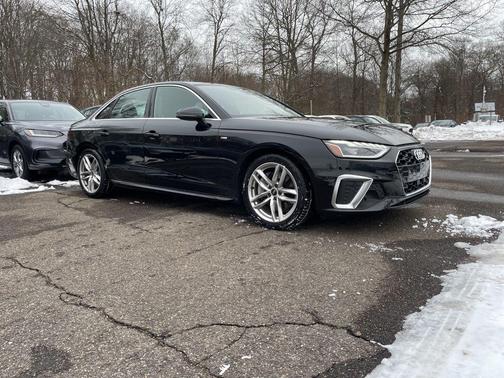 2024 Audi A4 45 S line Premium Plus