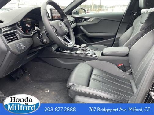 2024 Audi A4 45 S line Premium Plus