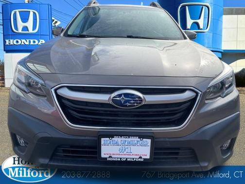 2022 Subaru Outback Premium