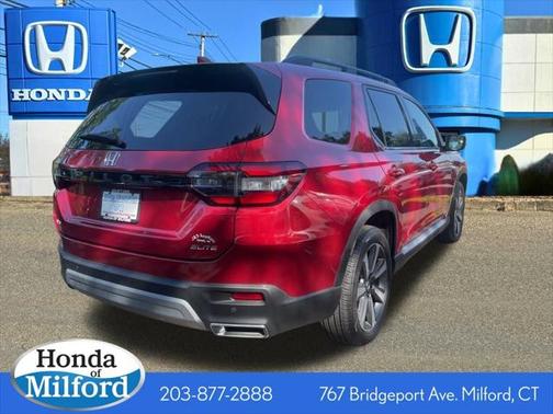 2023 Honda Pilot AWD Elite