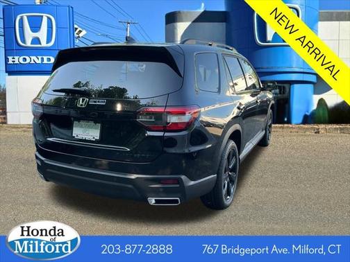 2025 Honda Pilot Black Edition