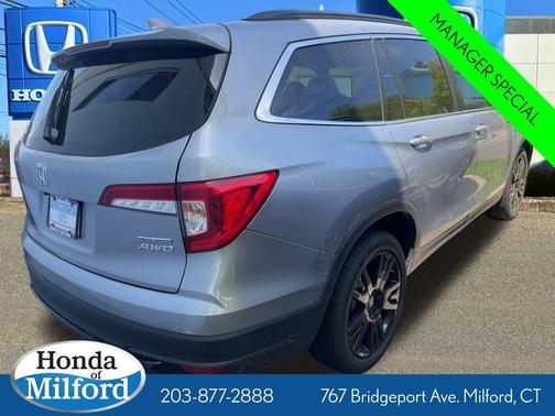 2022 Honda Pilot AWD Special Edition
