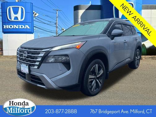 2025 Nissan Rogue SL