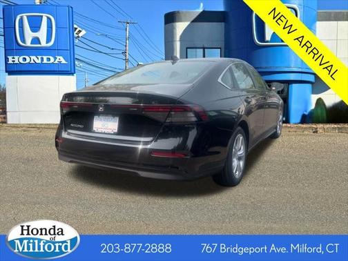 2025 Honda Accord LX 1.5T