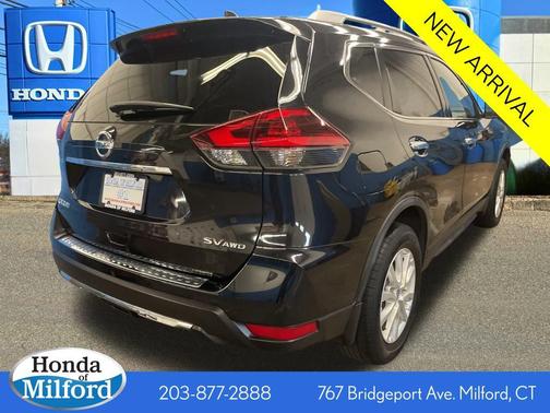 2018 Nissan Rogue SV