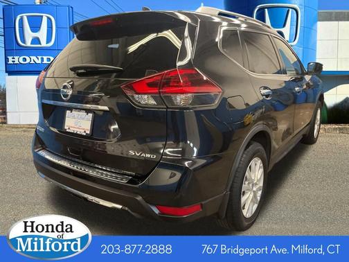 2018 Nissan Rogue SV