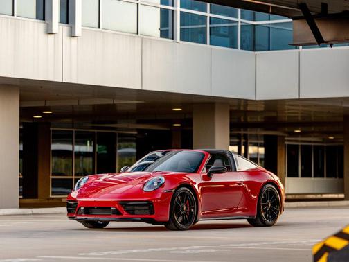 2023 Porsche 911 Targa 4 GTS