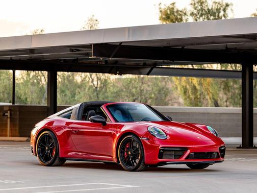 2023 Porsche 911 Targa 4 GTS