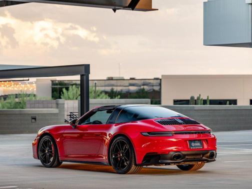 2023 Porsche 911 Targa 4 GTS