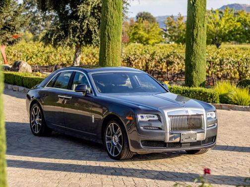 2017 Rolls-Royce Ghost Series II Sedan 4D