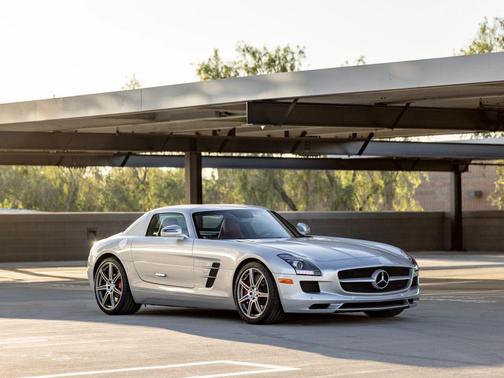 2012 Mercedes-Benz SLS AMG Base