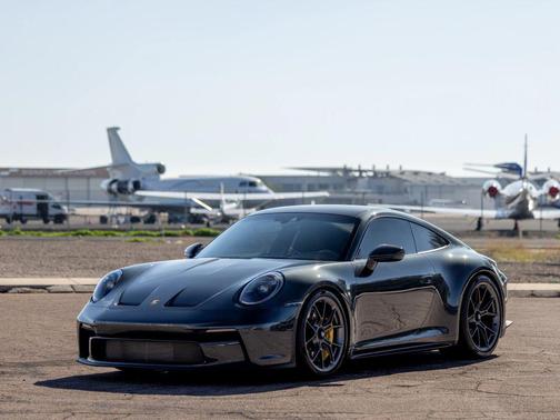 2024 Porsche 911 GT3 w/Touring Package