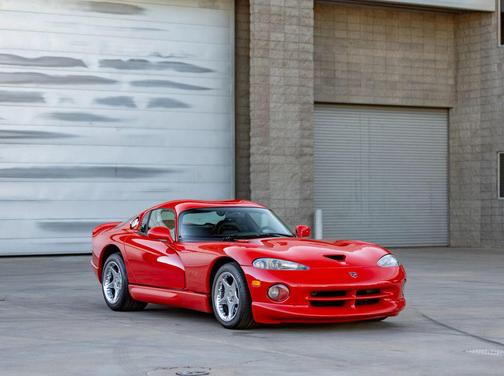 Viper Red Clear Coat 1997 Dodge Viper GTS