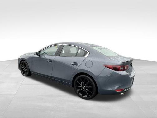 2025 Mazda Mazda3 2.5 S Carbon Edition