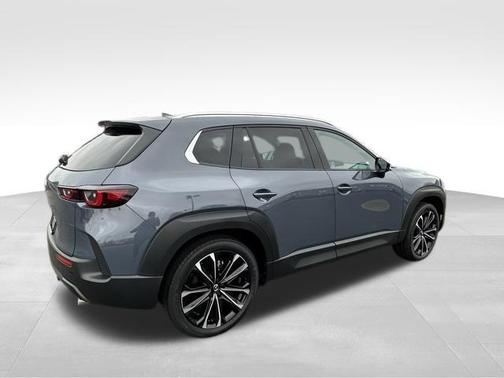 2026 Mazda CX-50 Premium