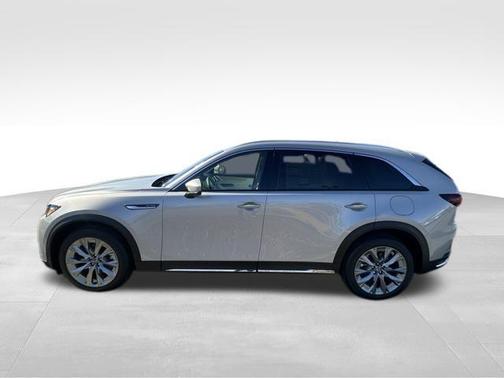 2026 Mazda CX-90 Premium Plus