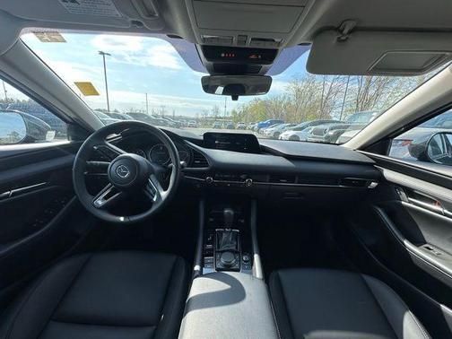 2025 Mazda Mazda3 FWD w/Preferred Package